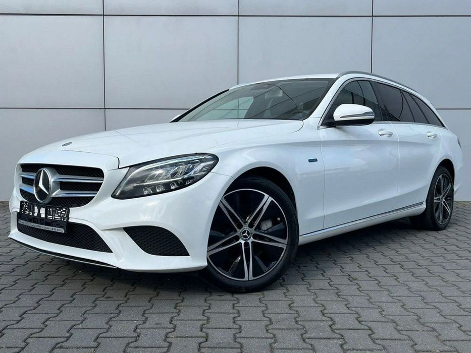 Mercedes-Benz Klasa C Avantgarde Plug-In | Automat | Navi | Kamera | Tempomat | Led | FV23%