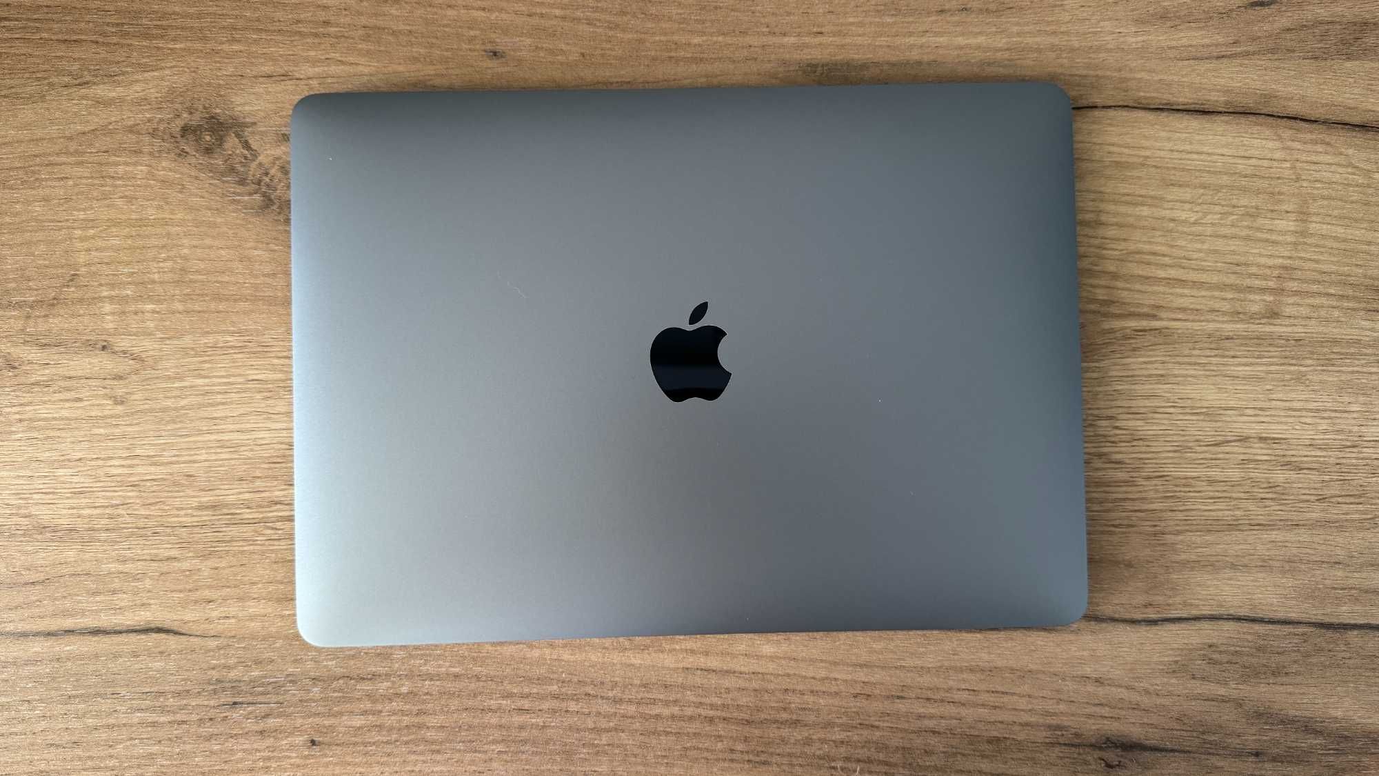  MacBook Air 13 2020 m1 16GB RAM 512GB SSD Space Gray АКБ 100%