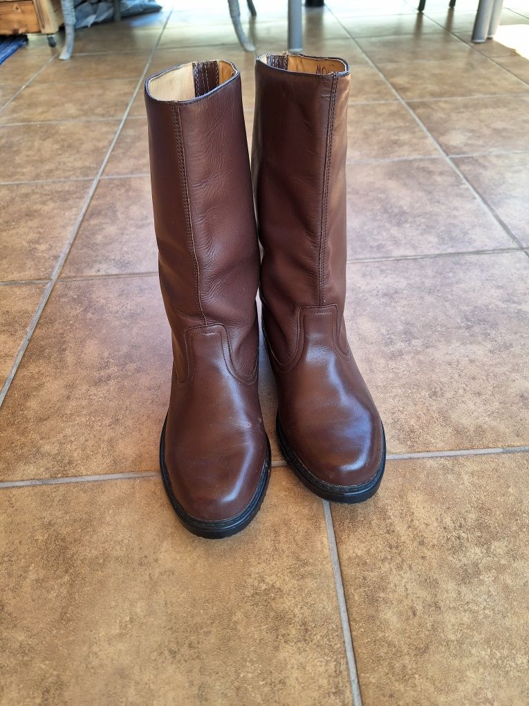 Buty wojskowe męskie nowe że skóry rozmiar 26