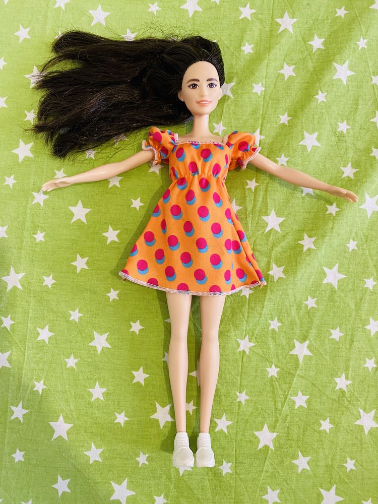 Лялька Barbie Fashionistas Doll with Long Brunette Hair