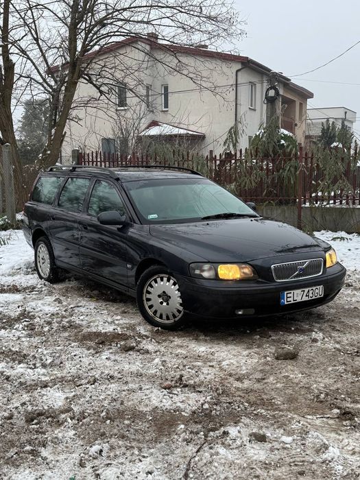 Volvo V70 II (2000) 2.4 D Alufelgi Hak Święta Otwarte