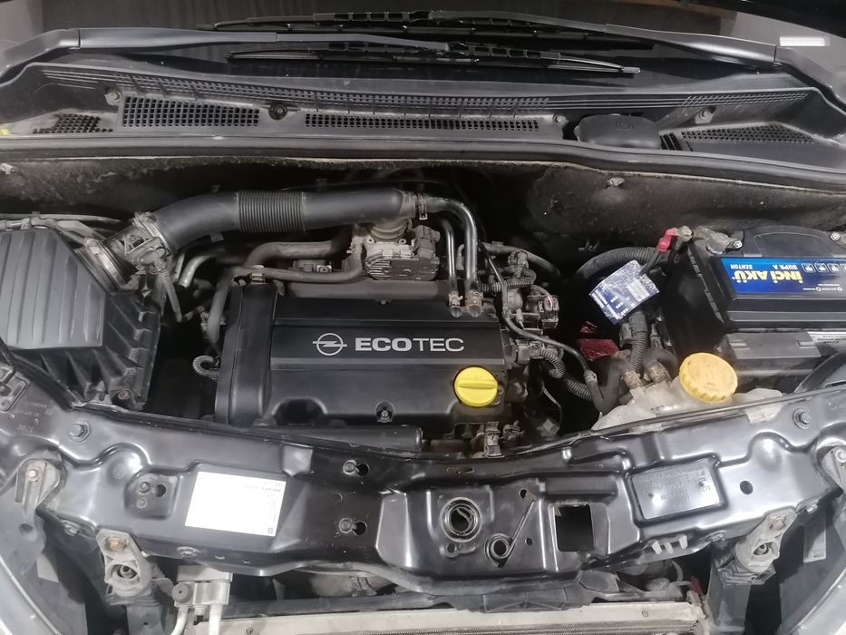 Опель меріва 1 4 бензин