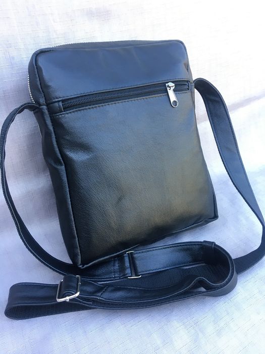 Сумка чоловіча, натуральна шкіра.