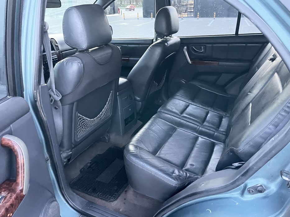 КІА соренто на повному бойовому ходу