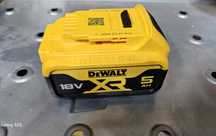 Акумулятор батарея DEWALT 5Ah 2024р, як нові