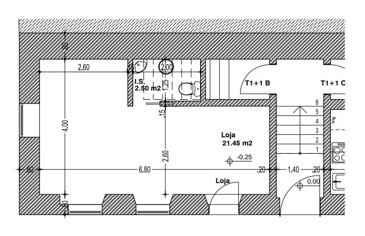 Loja com 35 m2 no centro histórico de Paço de Arcos