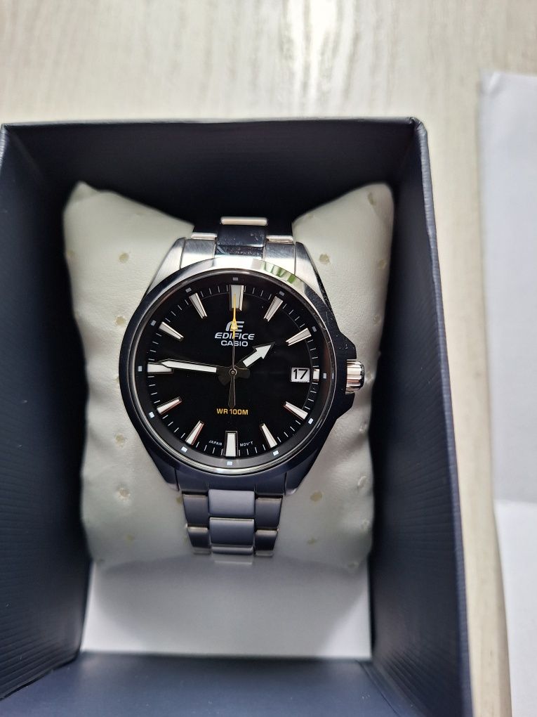 Zegarek Casio EFV - 100D- 1AV