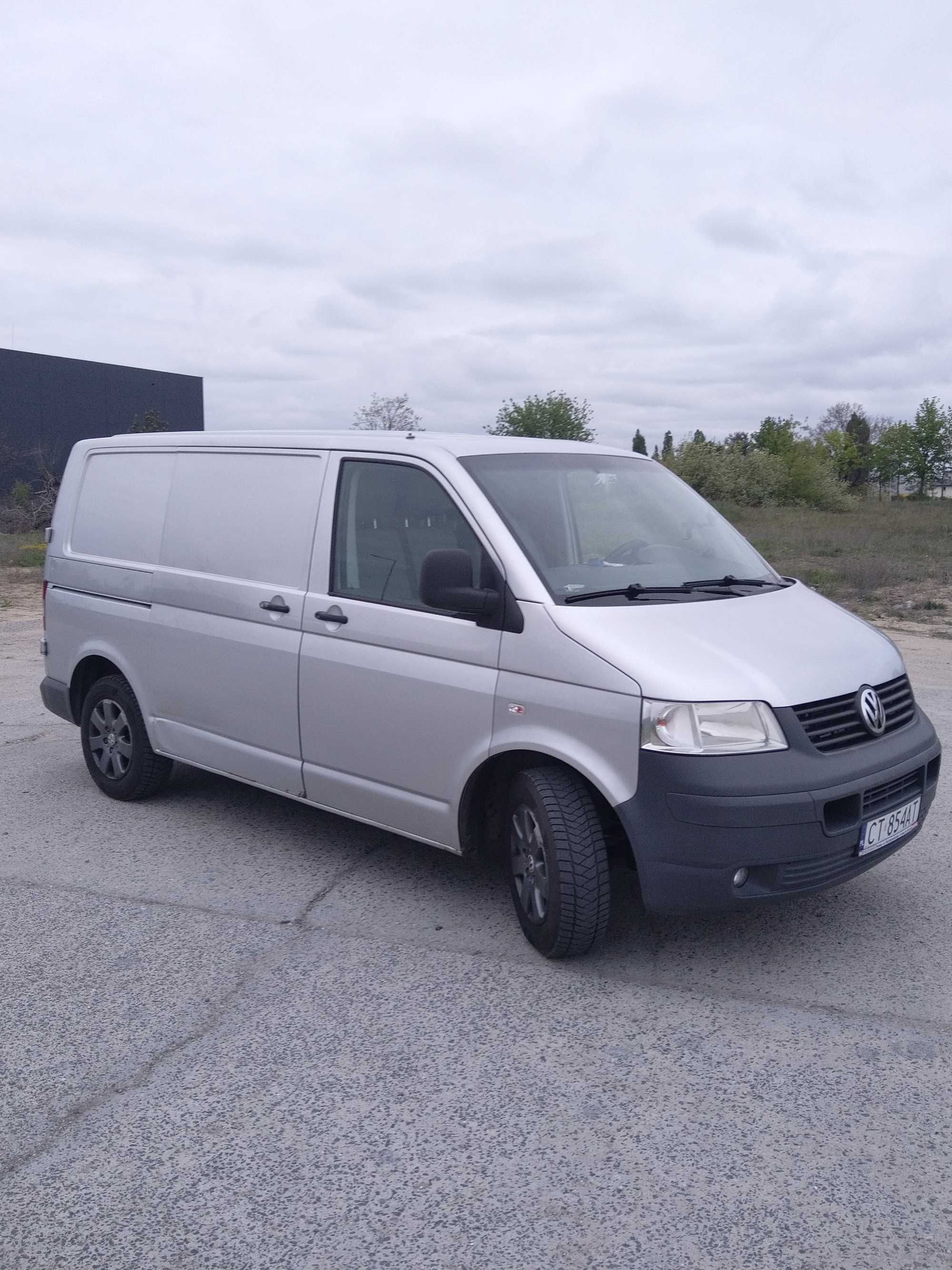 Sprzedam VW Transporter T5 1.9 TDI ARL 180 KM