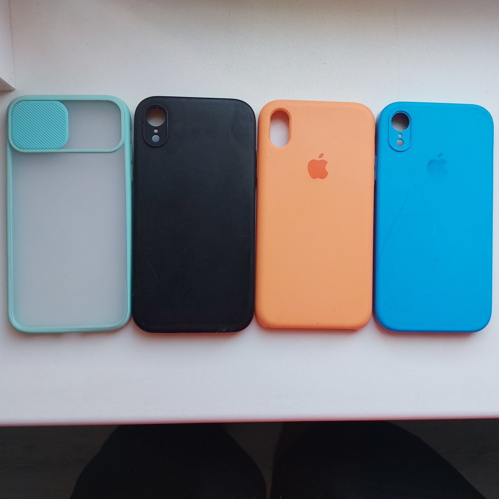 Продам  IPhone XR 64gb