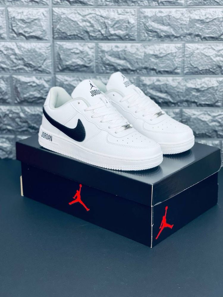 Кросівки Nike Air білі унісекс/ чоловічі/ жіночі