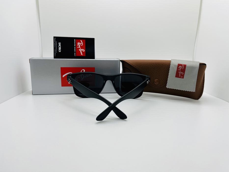 Поляризаційні окуляри Ray Ban Wayfarer 2140P Matt Black