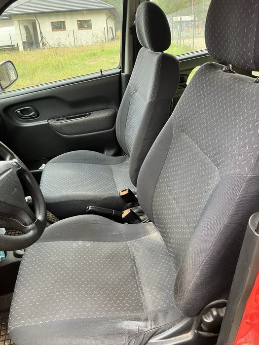 Suzuki Wagon 1,3 2003, przegląd, ubezpieczenie, stan dobry