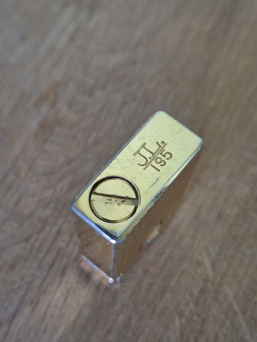 Винтажная зажигалка  ZAIMA