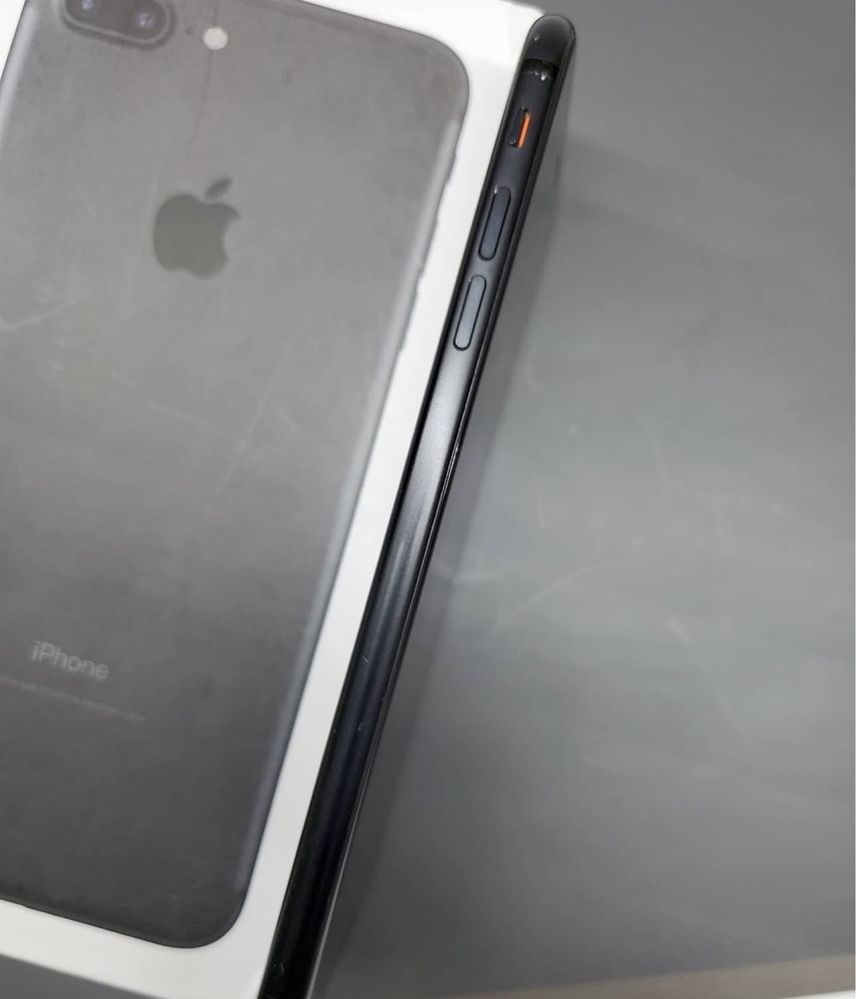 IPhone 7 Plus 128 Gb Black Neverlock
