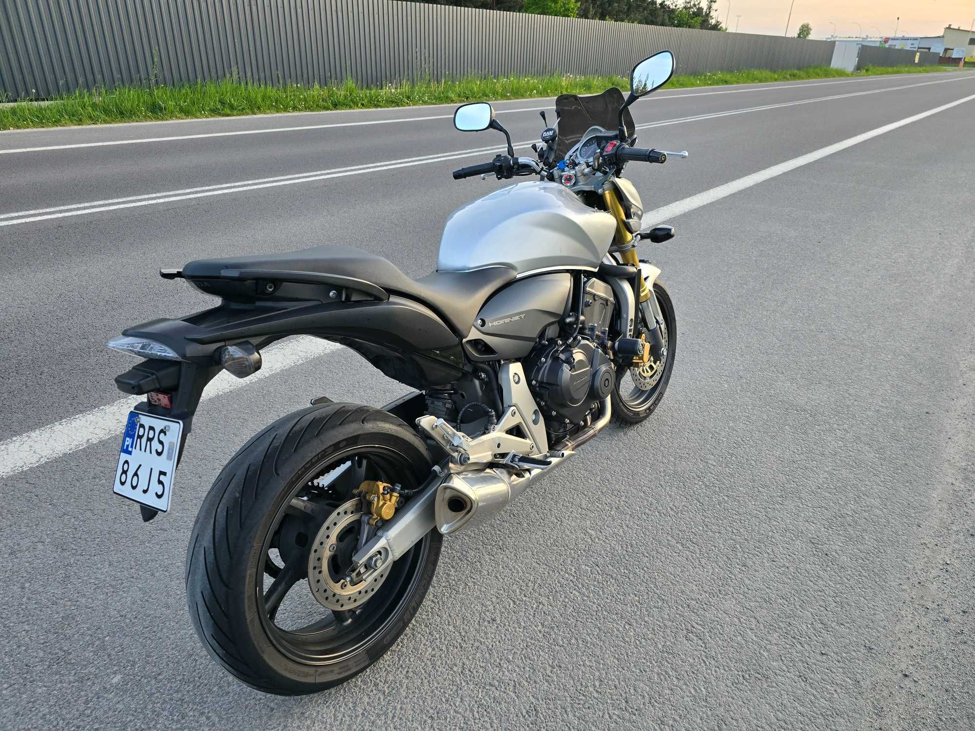 Honda Hornet CB 600 PC41!! nie bandit sv fazer, nie zawiedziesz się!