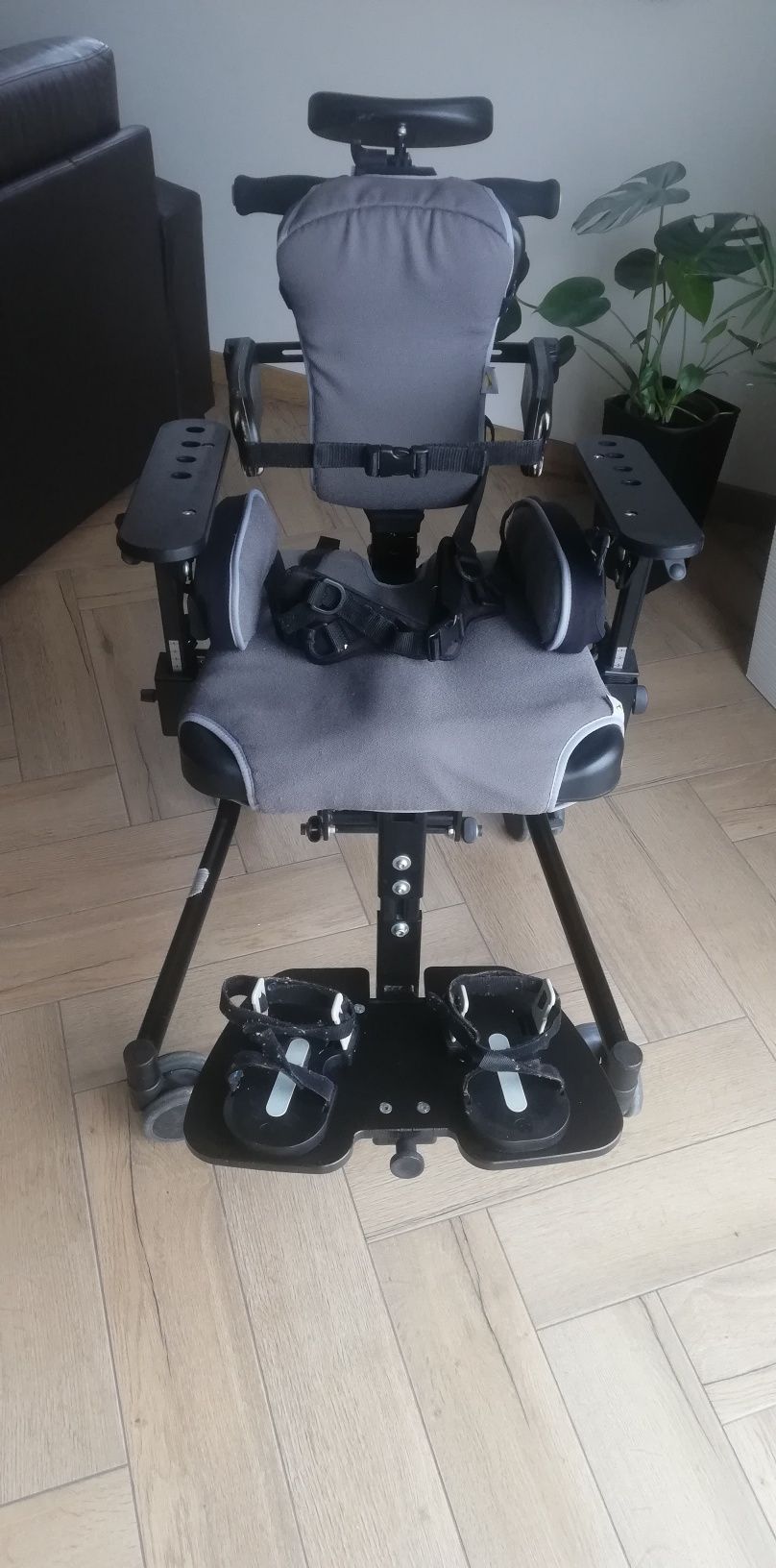 Fotelik krzesło rehabilitacyjne Jenx Junior Seat