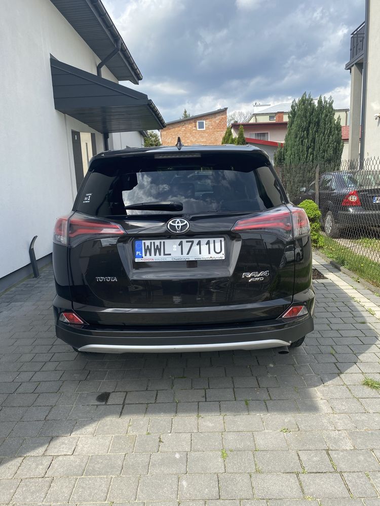 Toyota Rav4, salon polska, pierwsza rej. 2016 r.