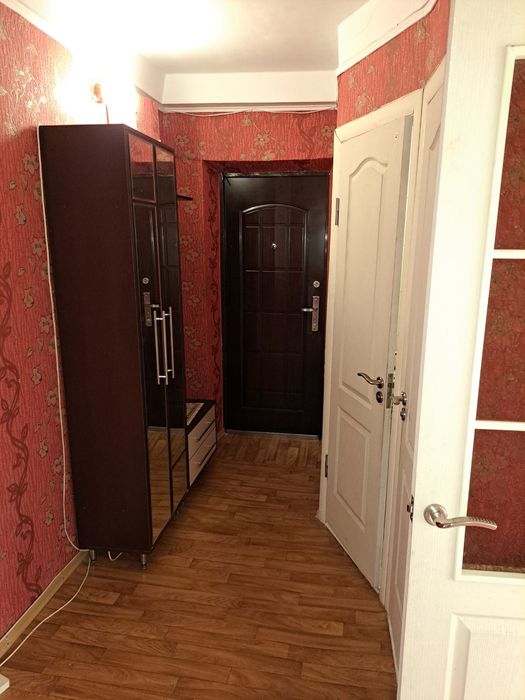 Продажа 2-х комнатной квартиры на Бабурке.