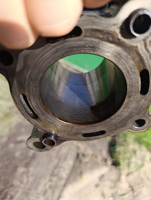 Cylinder Aprilia SX 125 18 – 21 r z tłokiem tuleja silnika części A4