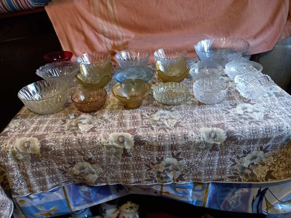 Продам посуд в гарному стані