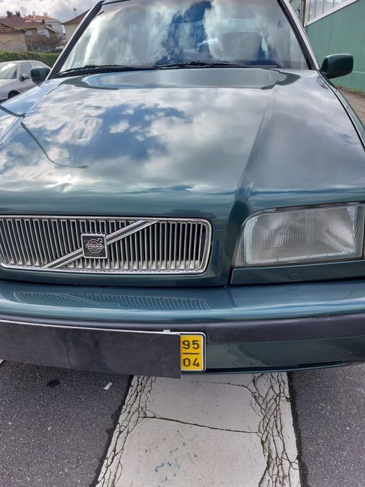 Vendo Volvo  460