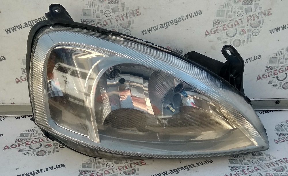 Фара Фары Оптика фонарь СВЕТ Стоп Опель Комбо Opel Combo Ліхтар