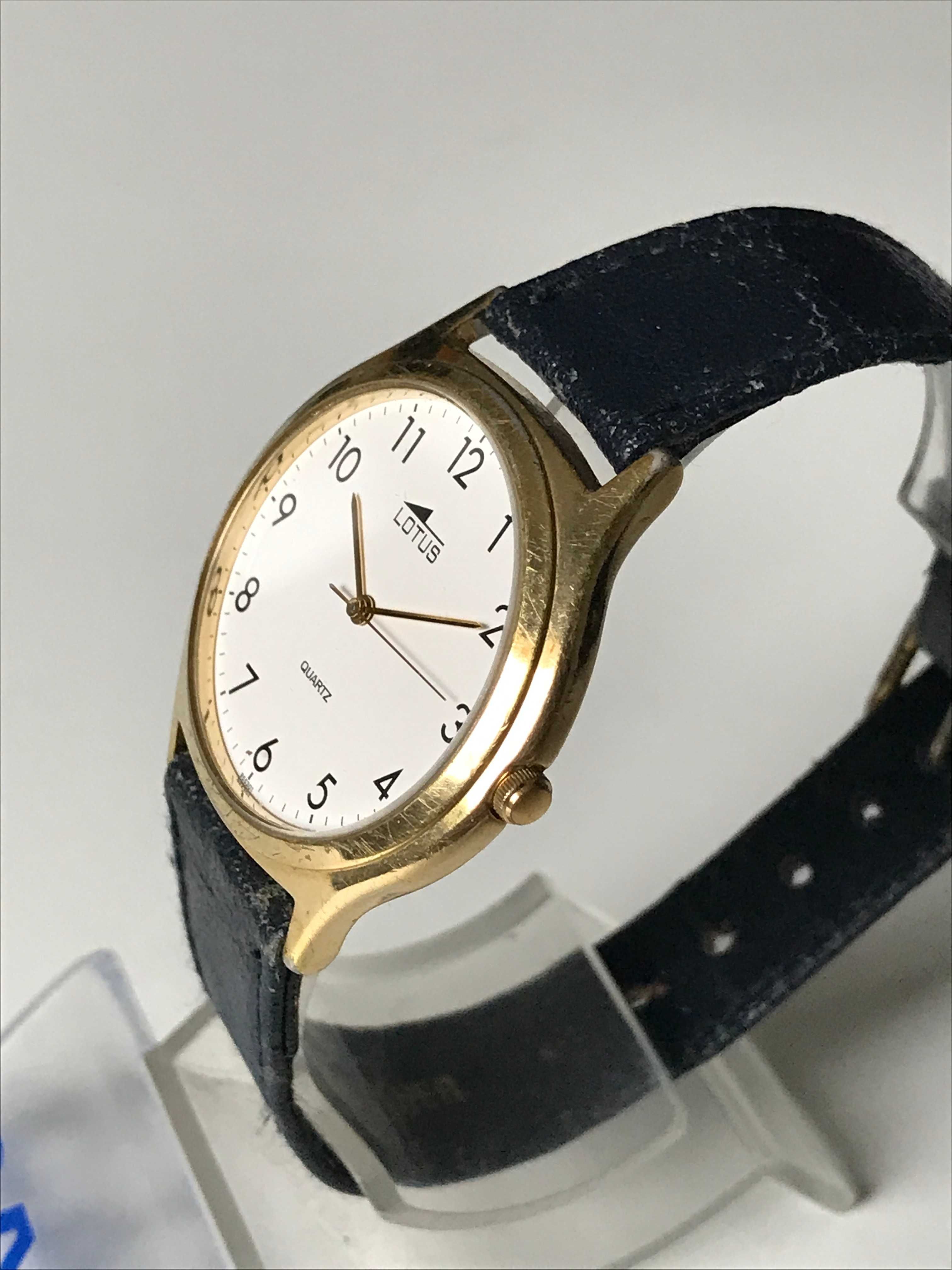 Relógio Lotus Dourado Quartz Vintage Bracelete Pele
