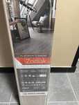 Panele podlog. Swiss Krono Platinum Flooring AC5 V4 Dab Capricorn 10mm