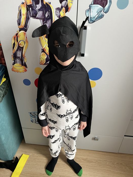 Дитячі костюми до свят