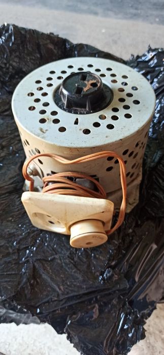 Трансформатор лабораторный