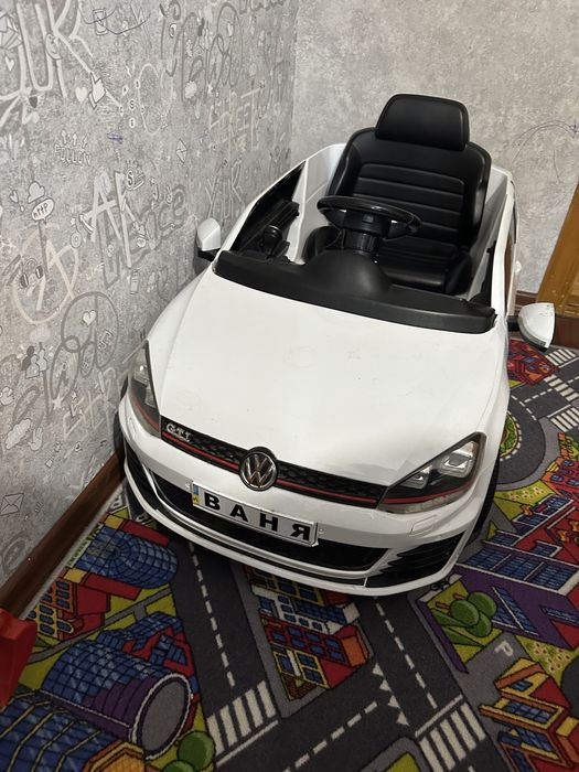 Машина на електро керуванні