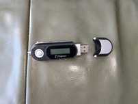 Odtwarzacz muzyczny plików MP3 + Pendrive 250 Mb Digison