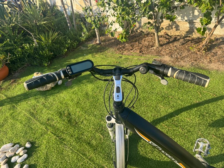 Bicicleta elétrica easy motion neo street