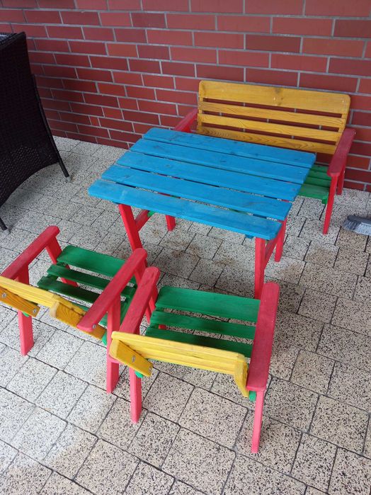 Stolik komplet dla dzieci