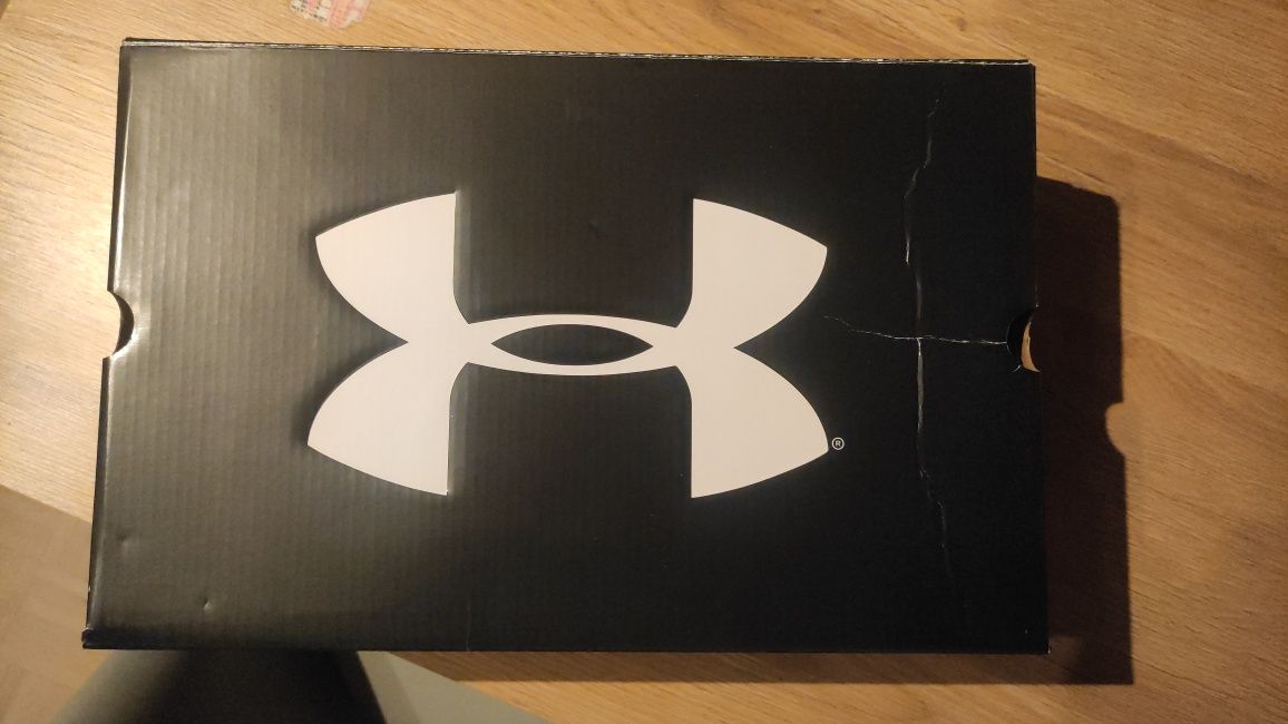 Buty Under Armour NOWE