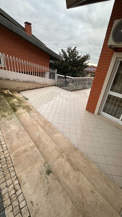 Construtor civil de alto nível