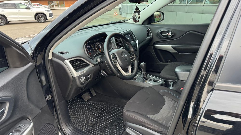 Jeep Cherokee Trailhawk 2019