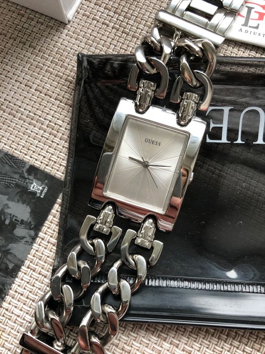 Годинник Guess, новий. Оригінал