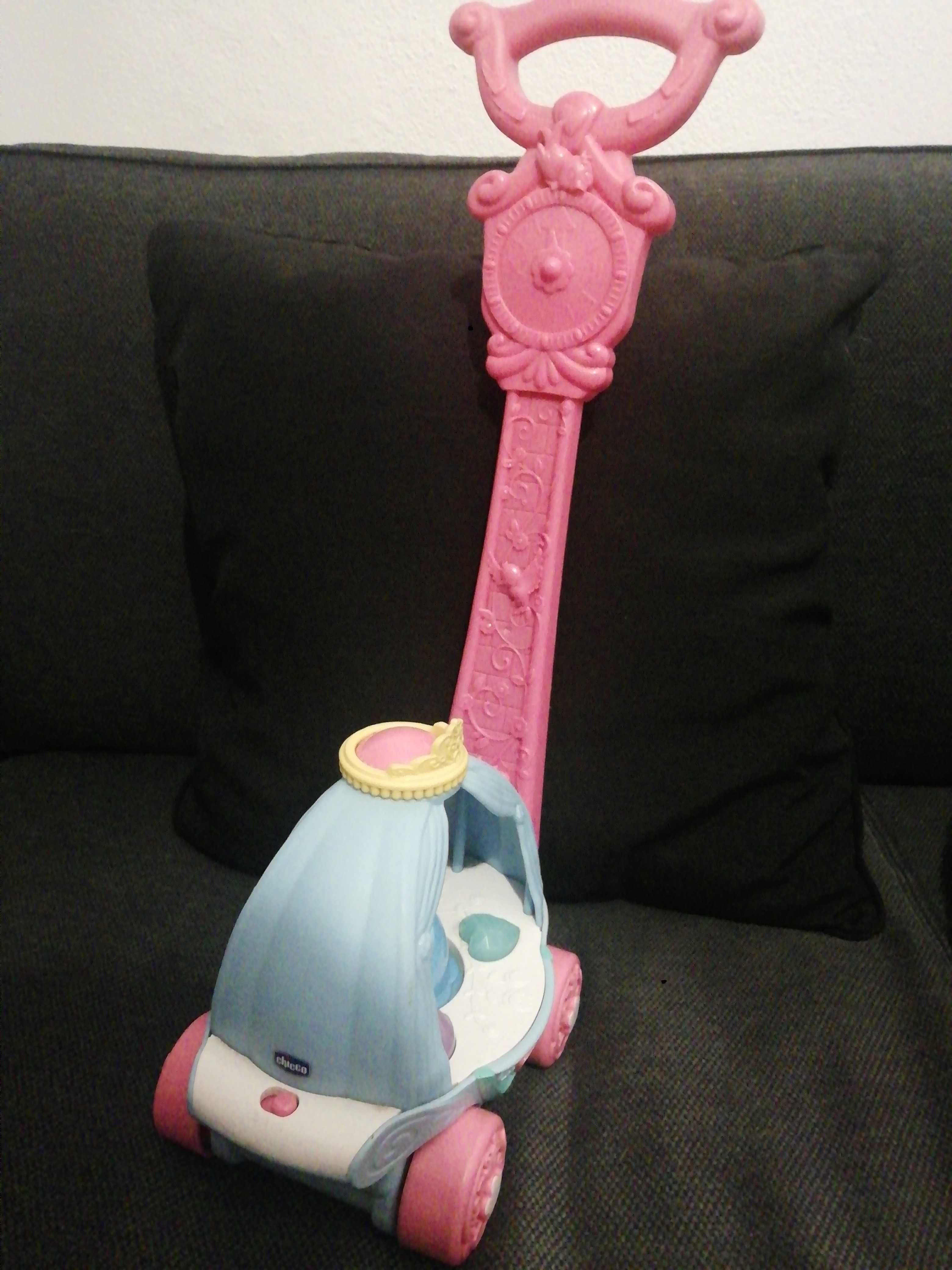 Carruagem Chicco Disney Princesa Cinderela.