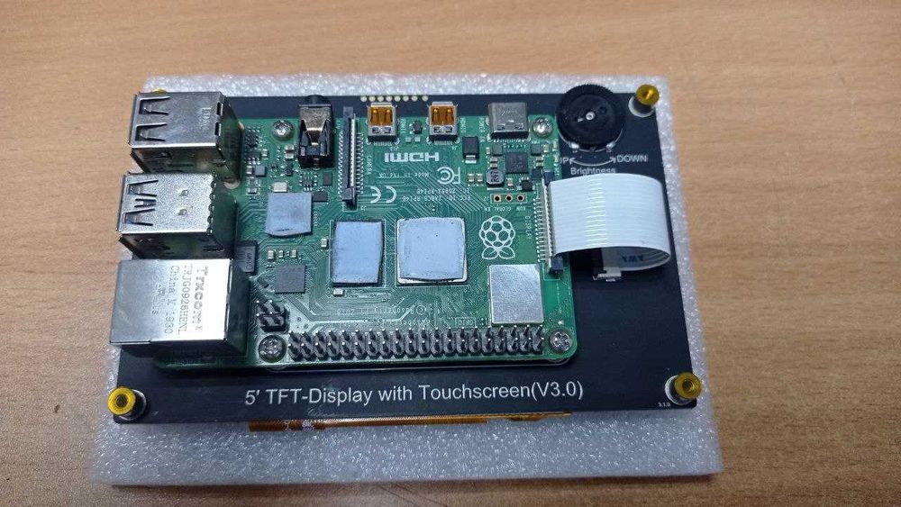 Продам Raspberry Pi4 4Gb + 5'' 800x480 TFT дисплей з тачскріном