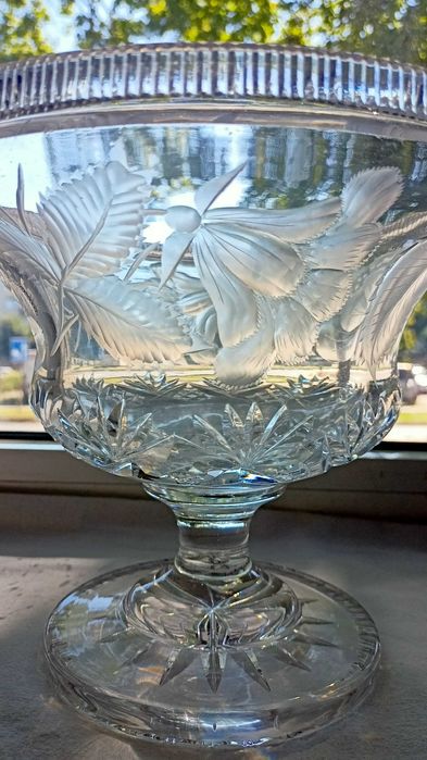 Patera na nodze kryształ dekor roślinny matowany Josephinenhutte l.30