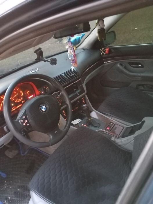 Продам Е39 туринг