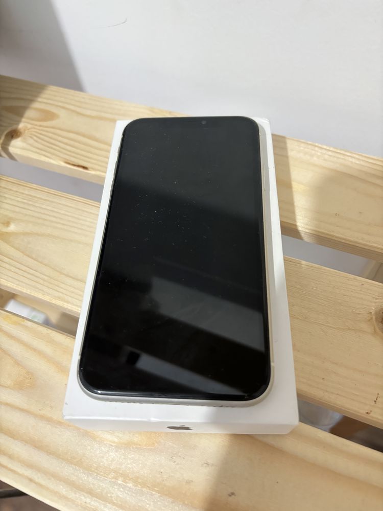 Vendo Iphone 11 64gb