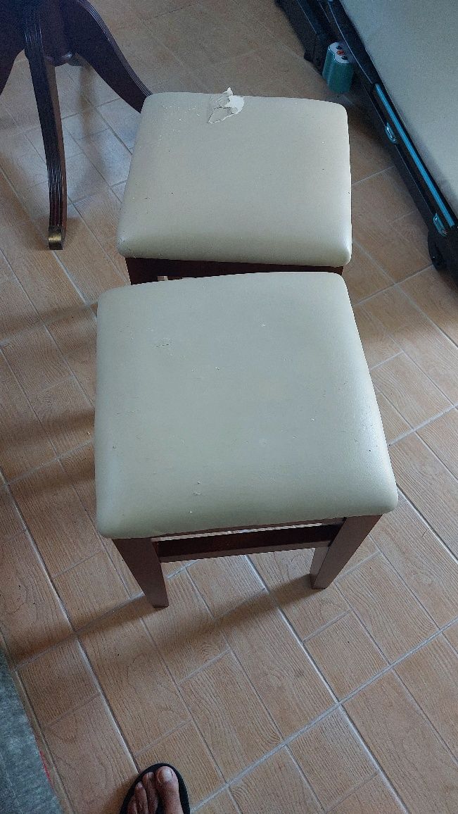 Mesa redonda e obal