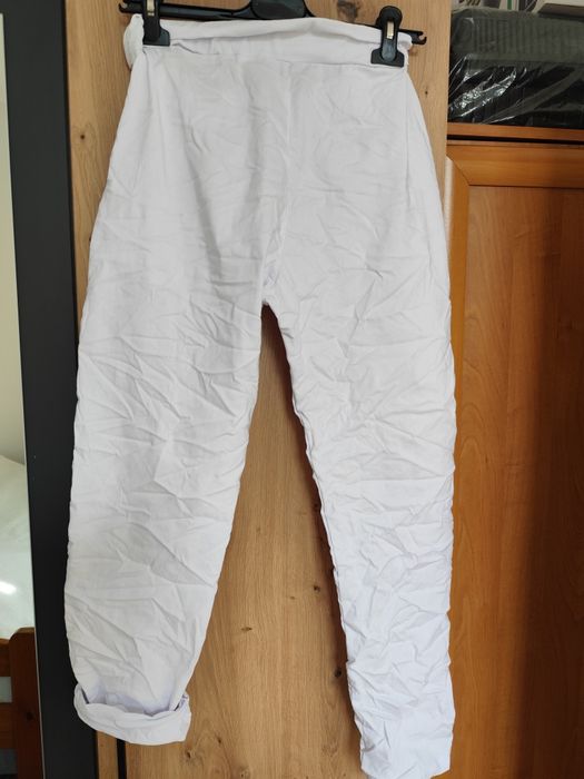 Spodnie białe gnieciuchy uni