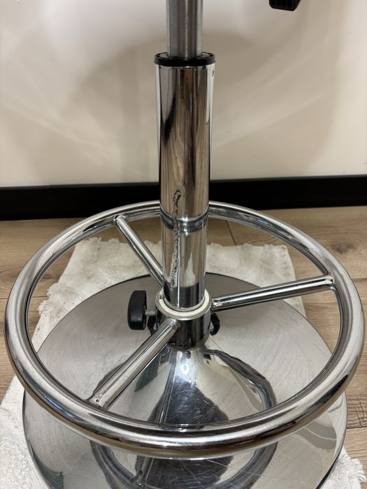 Choker/ fotel makijazowy