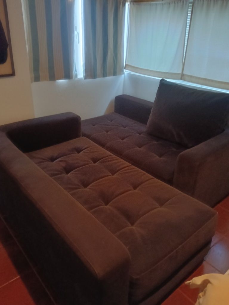 Sofá de canto em L