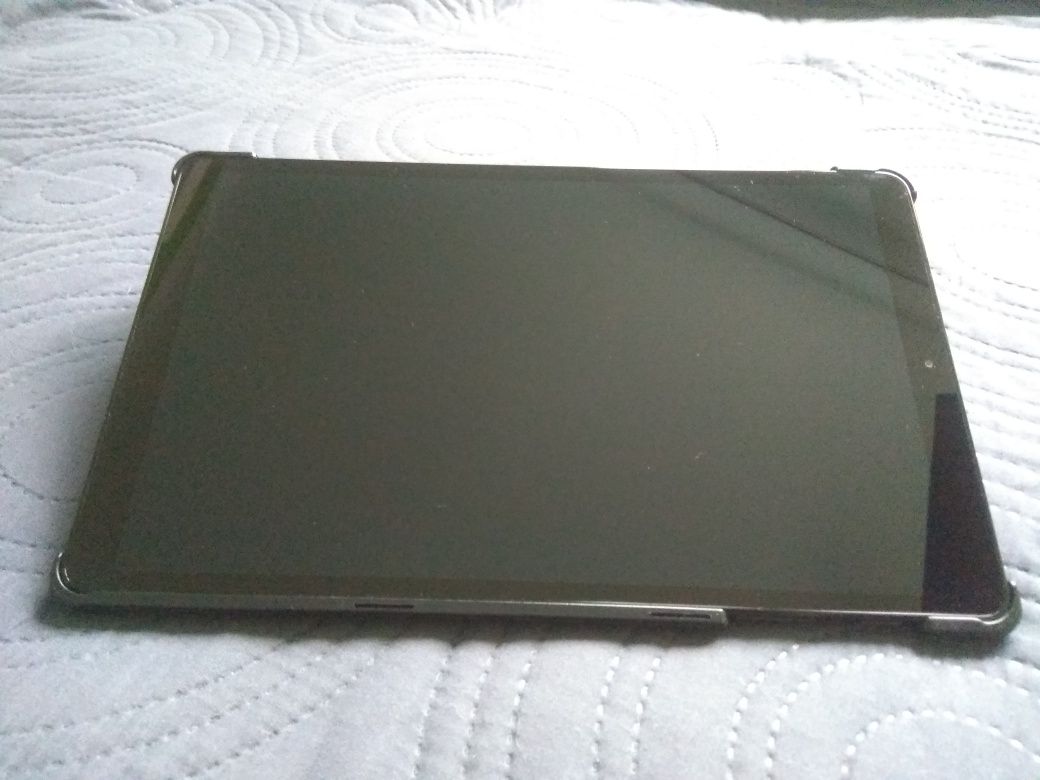Tablet Samsung Galaxy Tab A 10,1 SM-T515 jak nowy wraz z etui