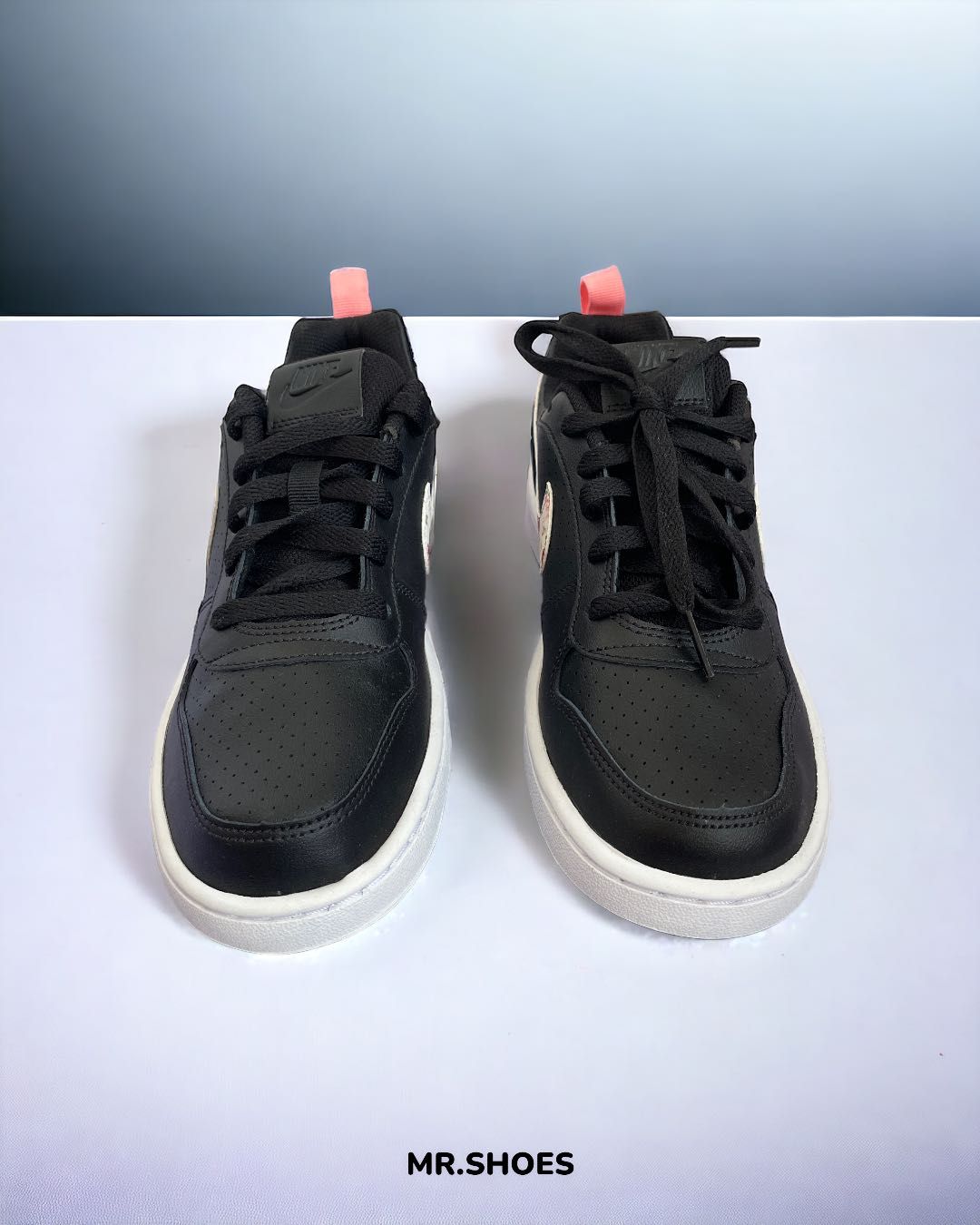 Кеди Nike Court Borough Low  GS / оригінал/ 38eu