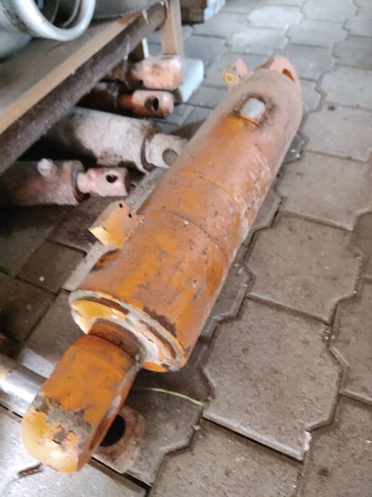 Tłok siłownik hydrauliczny prasa brykieciarka 50ton